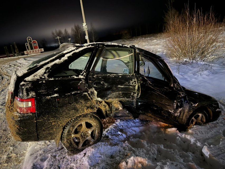 В Орловской области юный водитель выехал на встречку и врезался в иномарку