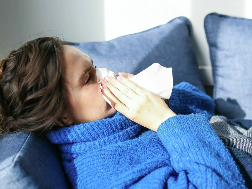 В Орловской области снизилась заболеваемость ОРВИ, но растет число случаев COVID-19