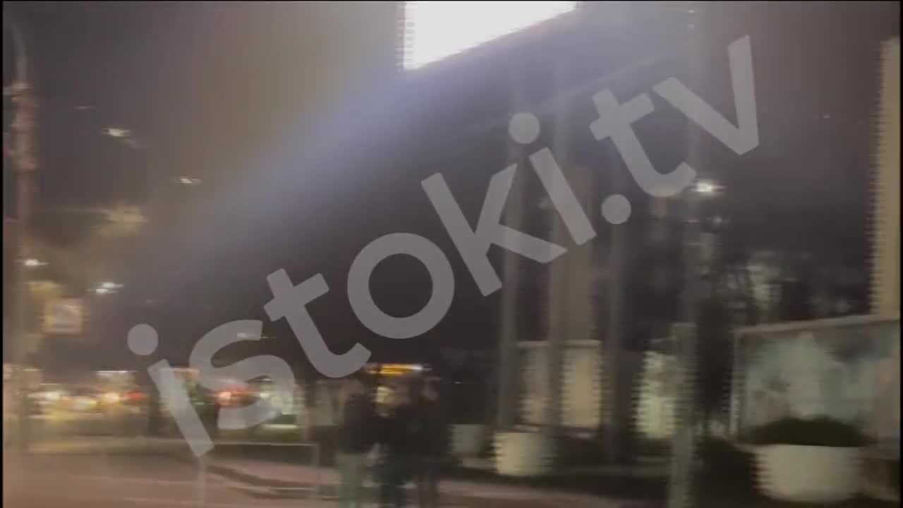 В Орле больше суток автомобилисты испытывают неудобства при движении в районе пересечения улиц Герцена и Московская