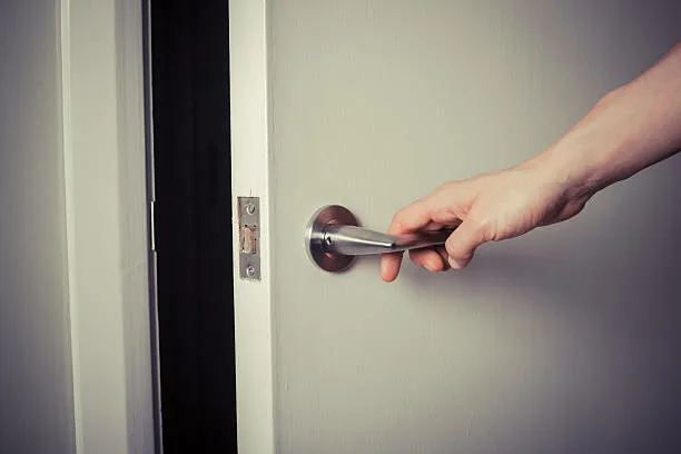 Орловские спасатели оказали помощь пожилой женщине