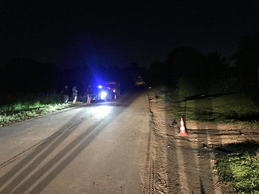 На орловской трассе автомобилист сбил пешехода и скрылся с места аварии