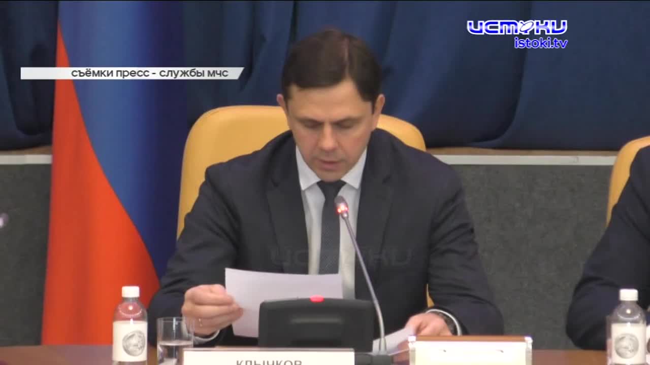 Обвиняемый в убийстве Вики Гнедовой может получить пожизненное заключение, в Урицком районе в своём доме сгорела женщина, у школьников каникулы начнут...