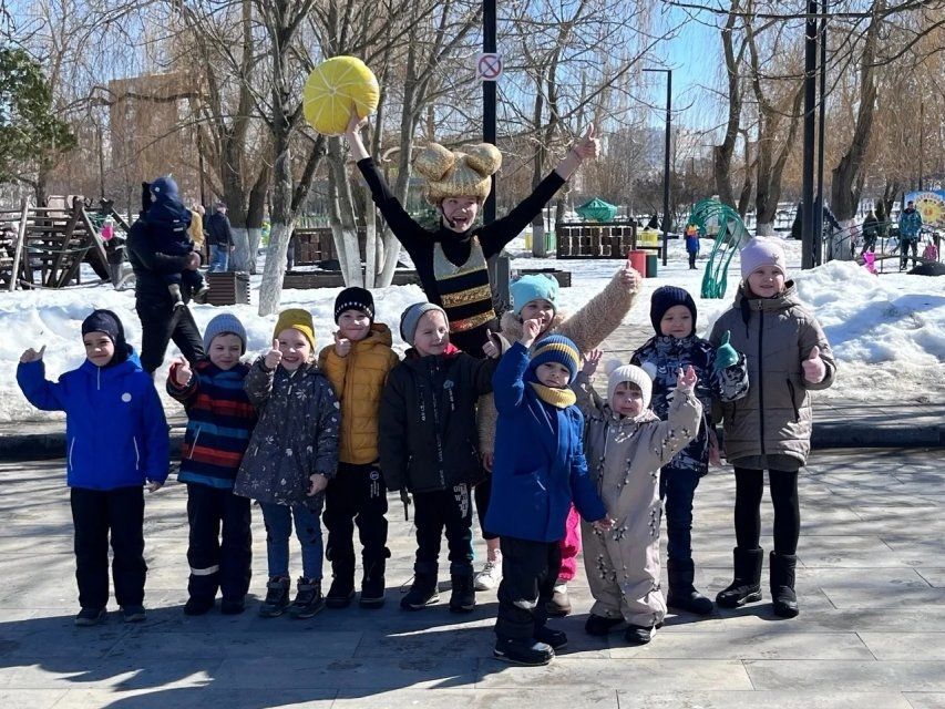 Весенний сезон мероприятий стартовал в парках Орла