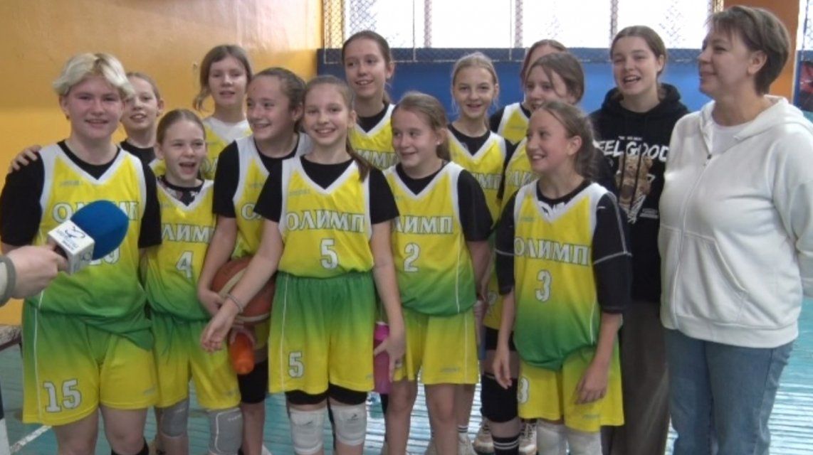 "Истоки" поздравляют целыми командами! 