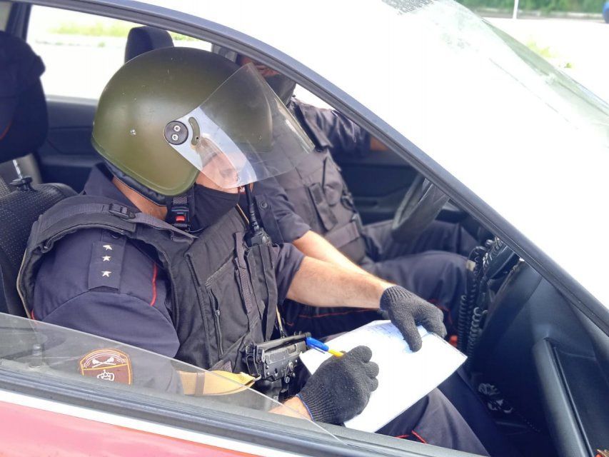 Орловчанин украл из магазина электроинструмент. Его задержали в соседнем с магазином дворе