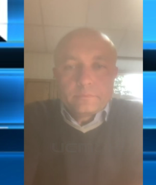 Мэр Парахин продолжает общаться с орловчанами через соцсети. Накануне он вышел в прямой эфир, где рассказал на какой стадии находится капремонт трех орловских дорог