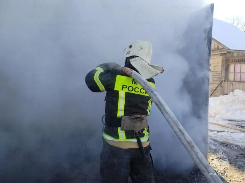 45 раз за выходные сотрудники МЧС выезжали на помощь жителям 