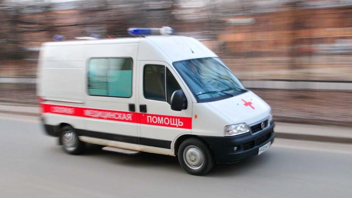 В Орле у рабочего бумажного комбината застряла рука в станке 