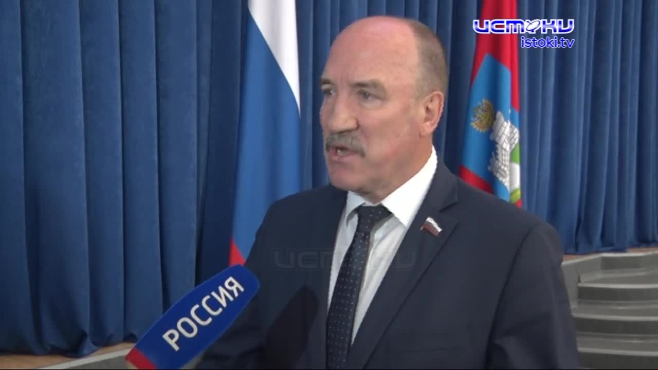 На повестке дня было 26 вопросов, плюс внесли один дополнительный. В областном парламенте состоялось 20-ое заседание