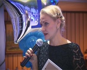 Медиахолдинг "Истоки" с 21-летием поздравила Ольга Канатникова