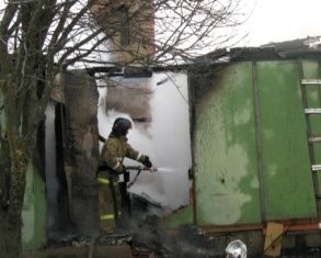 Новости за 90 секунд: в Кромском районе во время пожара погиб трёхлетний мальчик, общественный транспорт в новогоднюю ночь будет работать до 4 часов 