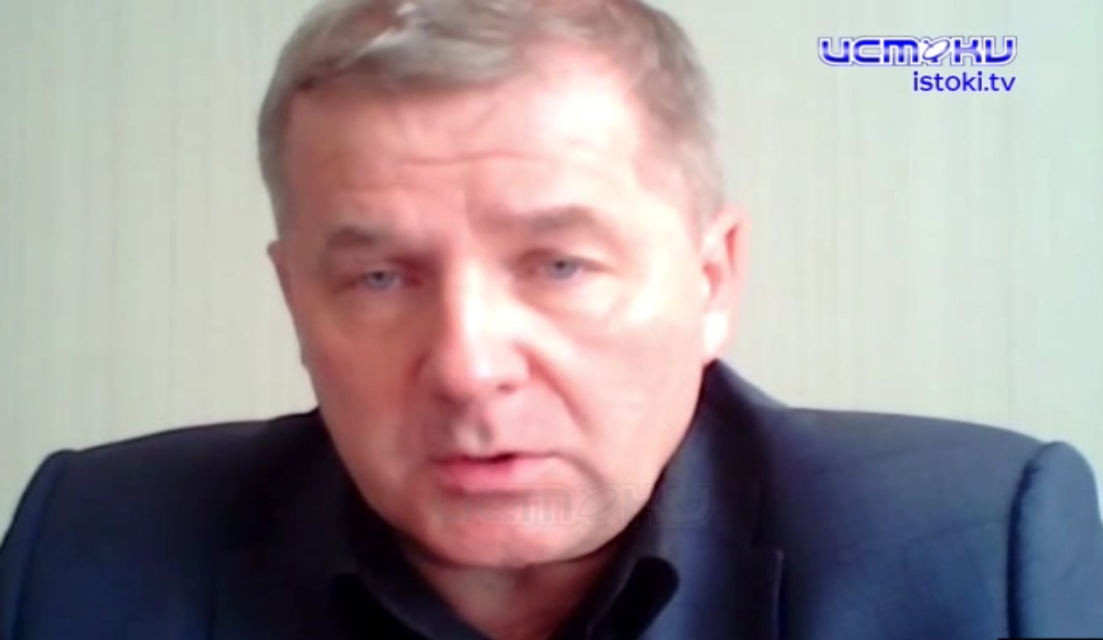 Во время онлайн-брифинга главе депздрава пришлось не только отвечать на вопросы, но и развенчивать информацию из интернета