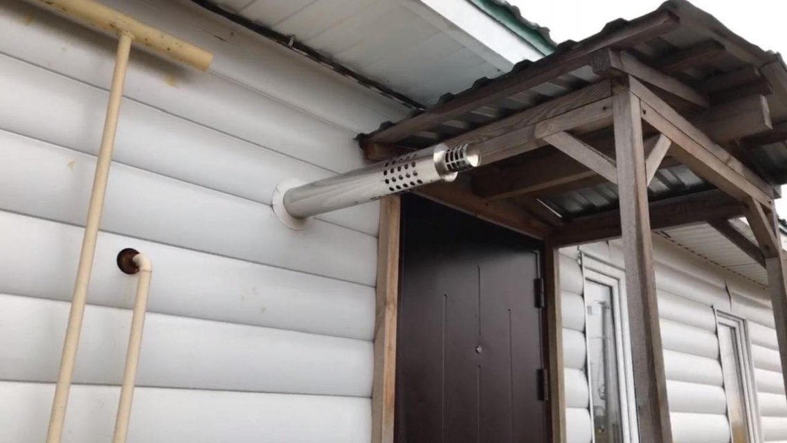 Бараки изнутри: на Орловщине общественники заглянули в жилье для сирот. Видео