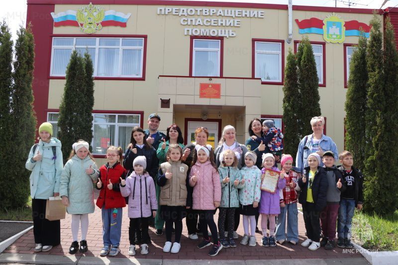 Юные таланты Орловщины получили награды от МЧС за творчество в области пожарной безопасности