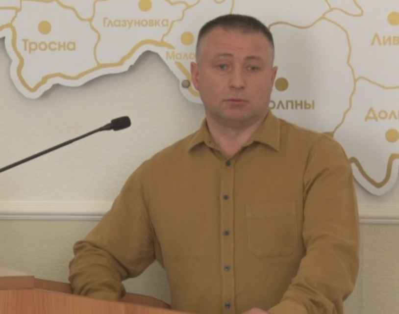 Депутатам рассказали о состоянии новой школы 53 на улице Зеленина