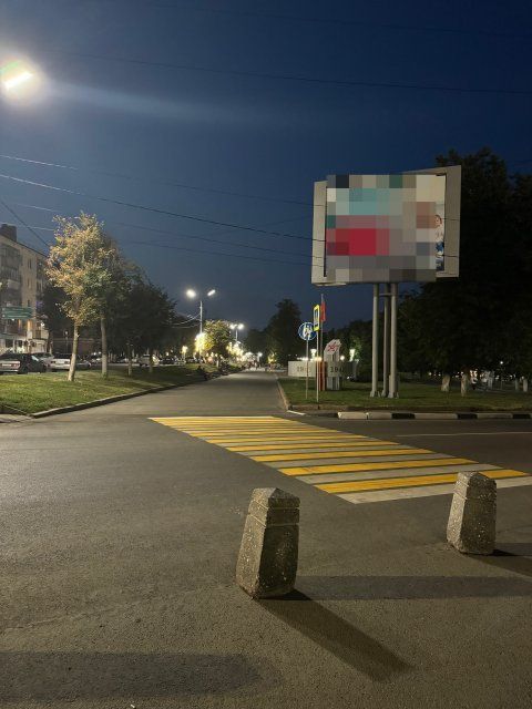 Целый год депутатам пришлось добиваться разметки "пешеходный переход" в районе площади Ленина в Орле