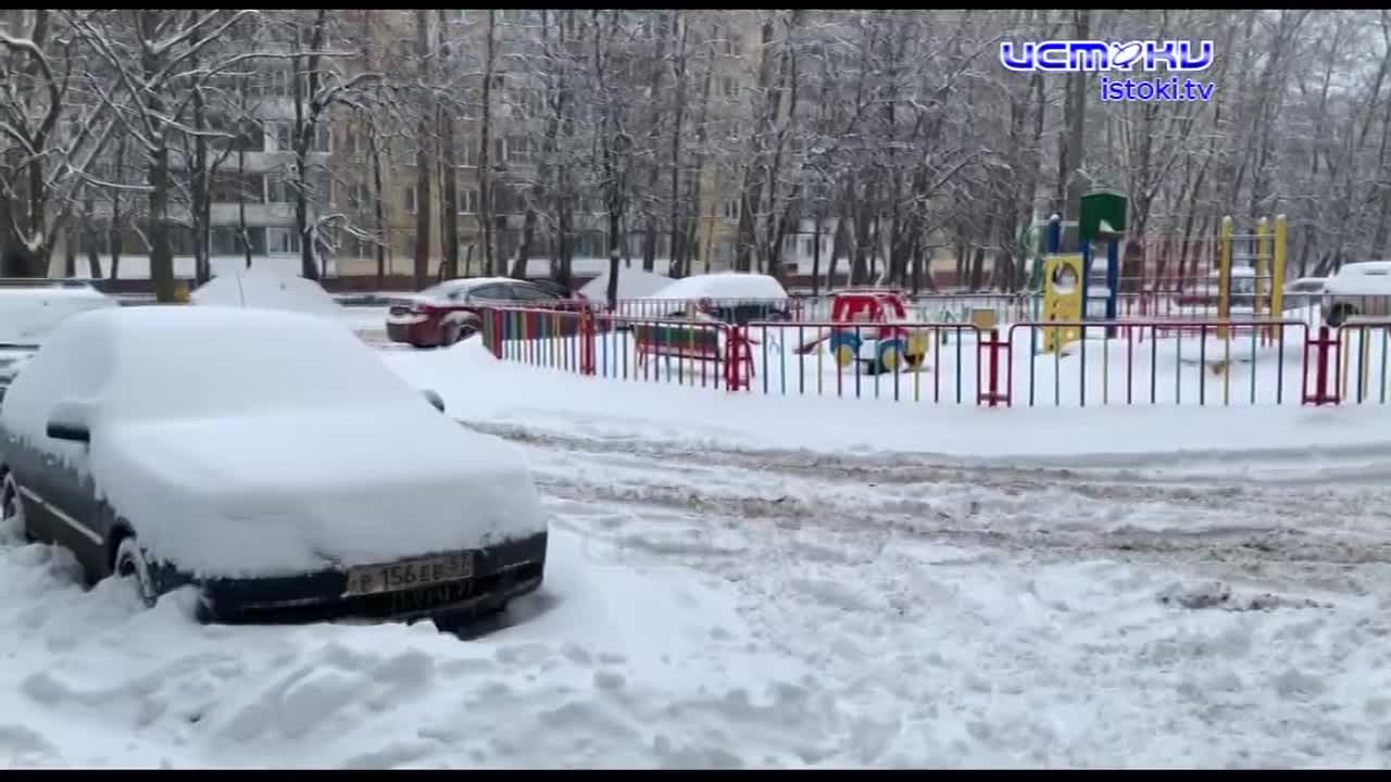 Кому в радость, а кому играет на нервах. Снегопад накрыл Орел, коммунальщики убирать его не торопятся
