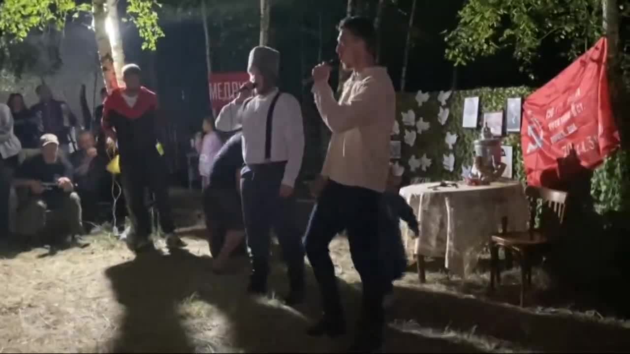 В деревне Бунино прошел Второй спортивно-туристический слет добровольческих отрядов