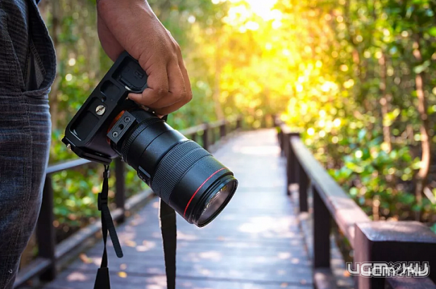 Медиахолдинг «Истоки» продолжает искать народных корреспондентов. Принимай участие в конкурсе и получи вкусный приз!