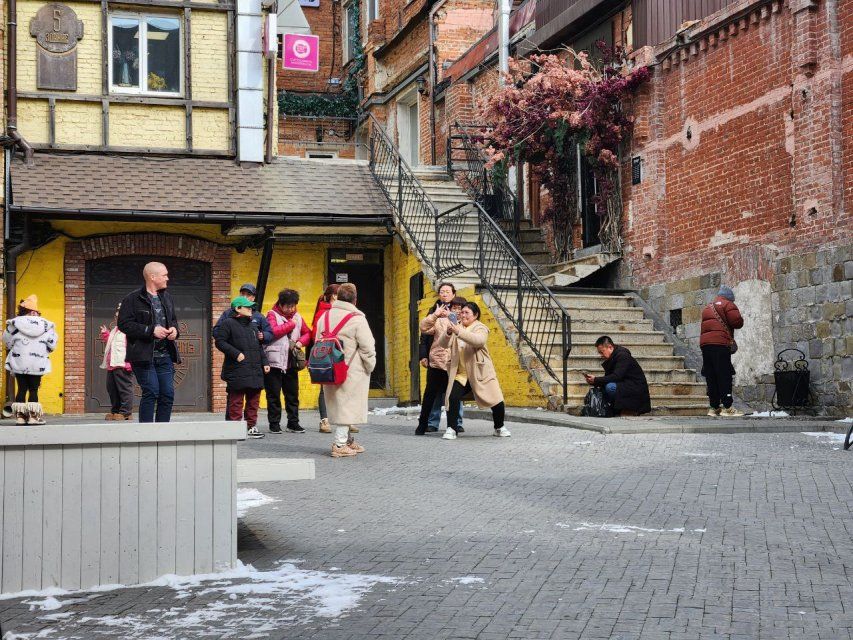 Анализ роуминговой активности: Китай, Юго-Восточная Азия и ОАЭ лидируют по числу гостей в России в 2024 году