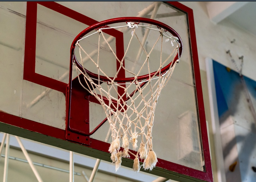 Орловчане отметят День физкультурника на баскетбольной площадке