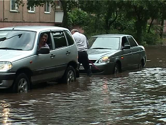 Орёл ушел в свободное плавание: последствия вчерашнего дождя 