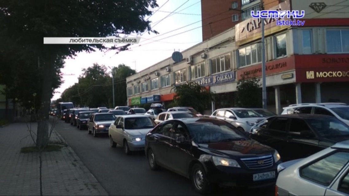 Перекрытие Васильевской, новая разметка и светофор: этим летом Орел буквально тонет в пробках 