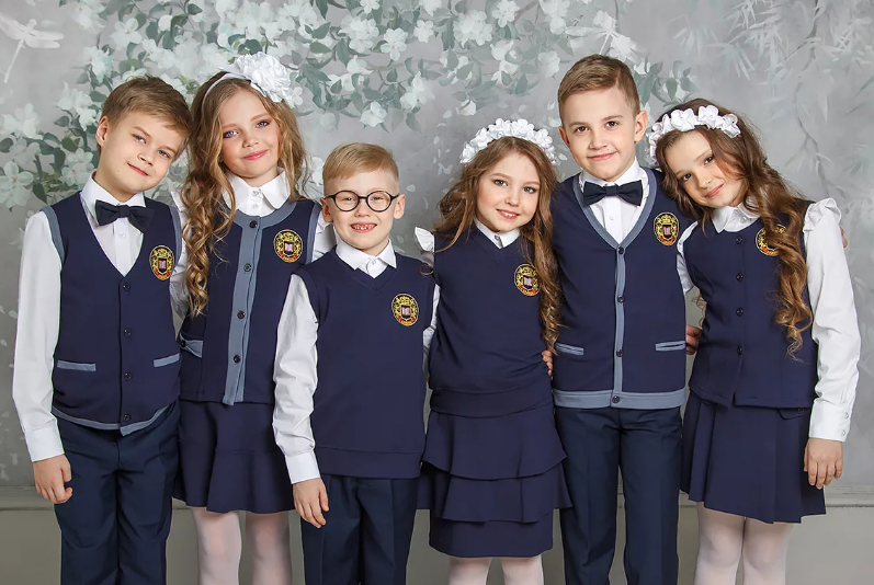 Орловчане могут бесплатно получить школьную форму