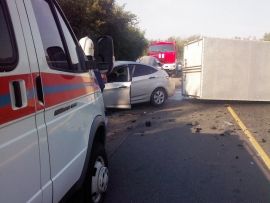 Под Орлом столкнулись два автомобиля: погибла девушка