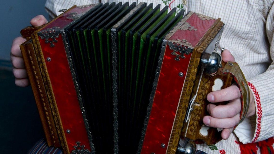 Участник телепередачи «Играй, гармонь любимая!» откроет музей под Орлом