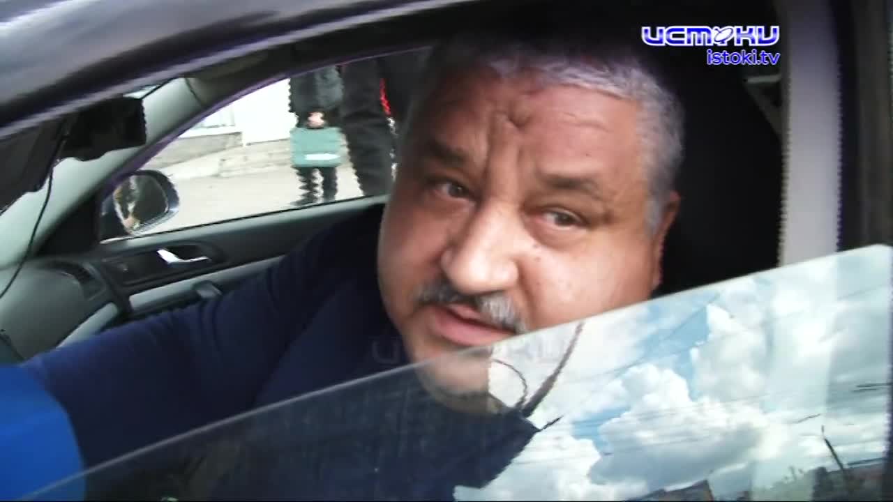 "На Бога надейся, а сам не плошай".