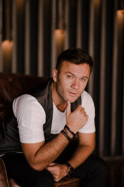 Орловчанин Дмитрий Ермак получил роль в мюзикле «Граф Монте Кристо» московского театра оперетты