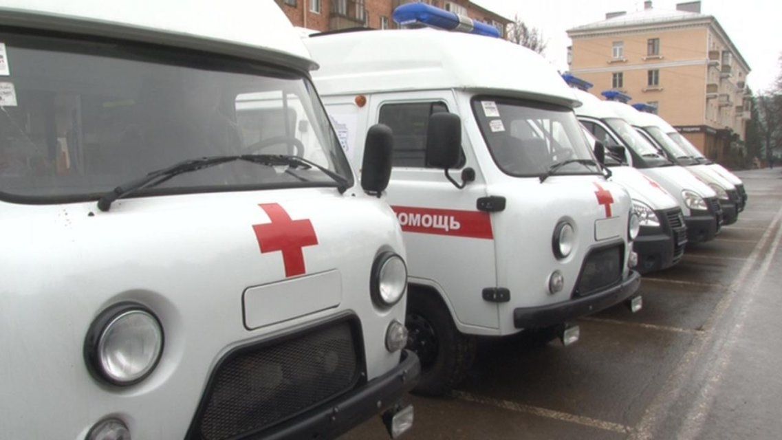 На Орловщине закупили 50 школьных автобусов и 27 машин скорой помощи