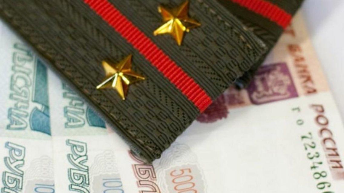 Орловским военнослужащим и силовикам повысят оклады