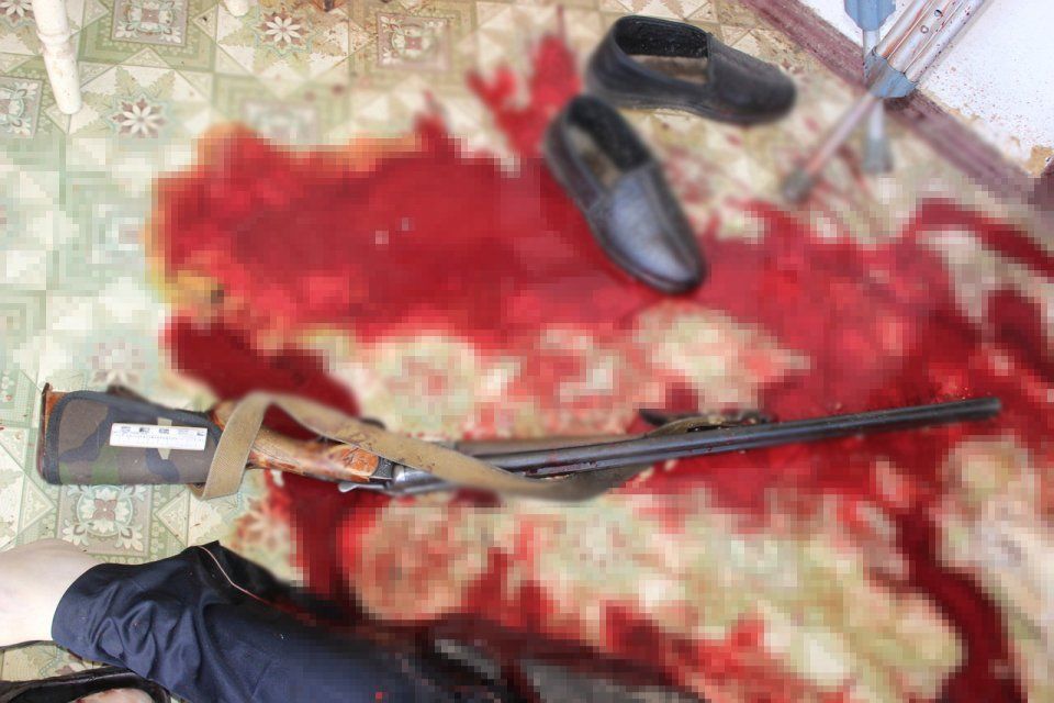 Убийство и суицид: СК обнародовал фото с места трагедии во Мценском районе