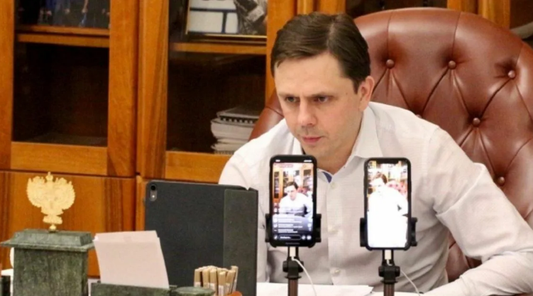 Клычков все-таки добился того, чтобы главы городов Орловщины последовали его примеру