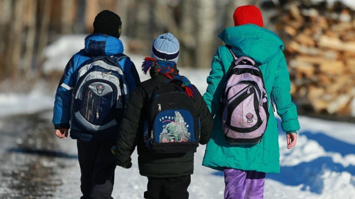 При какой температуре в Орле школьники могут пропускать уроки 