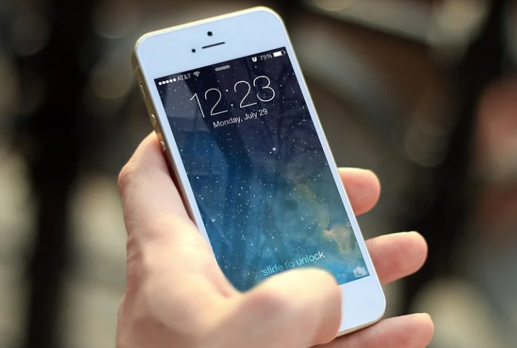 Орловчанин украл телефон