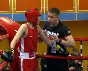 В Орле прошел турнир по боксу памяти тренера Николая Плахова 
