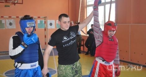 Судебные приставы Орловской области соревновались в комплексном единоборстве
