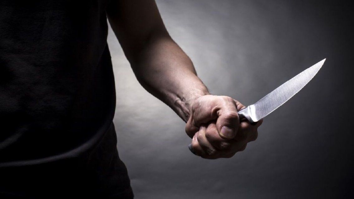 Едва не зарезав беременную жену, психически больной Отелло из Кром сядет на 12,5 лет