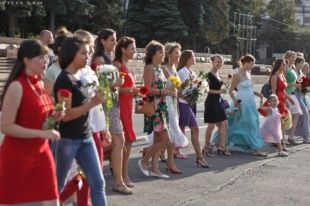 Флешмоб женственности в Орле