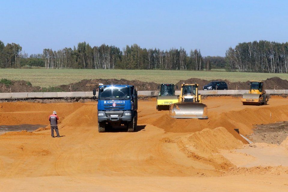 Московское ООО «УПМК-22», которое сейчас ремонтирует Красный мост в Орле, выиграло торги на строительство дороги в Липецке