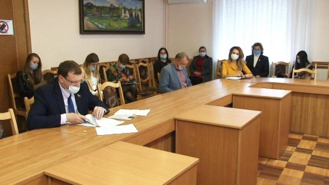 Орловский горсовет будет работать дистанционно из-за коронавируса