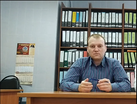 После пресс-конференций начальника депздрава орловские активисты подготовили свой ответ. Дмитрий Серегин и Елена Шураева рассказали о проблемах с медкадрами и коечным фондом