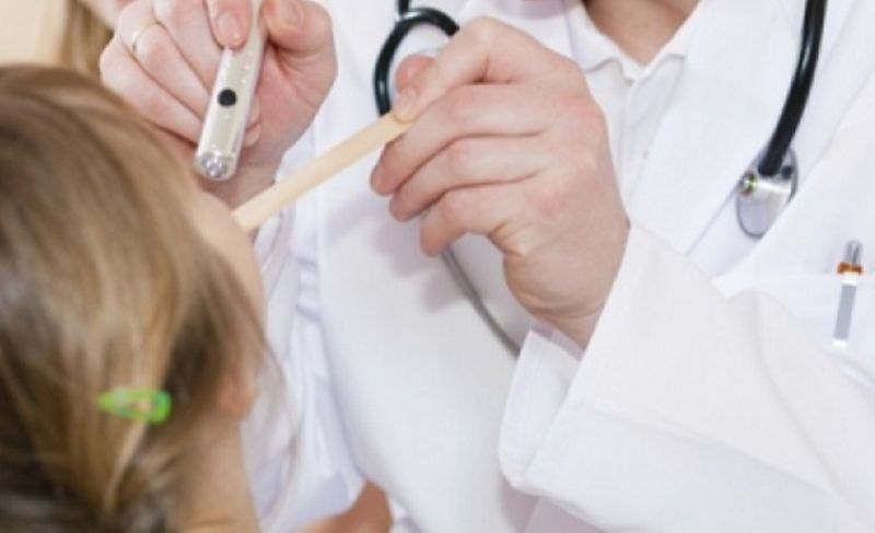 Прием на выезде: врачи осмотрят юных орловчан в мобильном медкомплексе