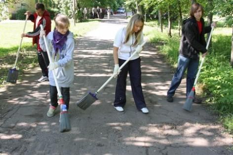 Где возможно подработать подросткам?