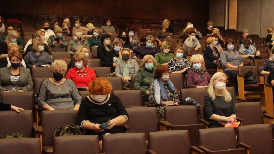 Слишком много получали: в Орле снизили зарплату работникам детсадов 