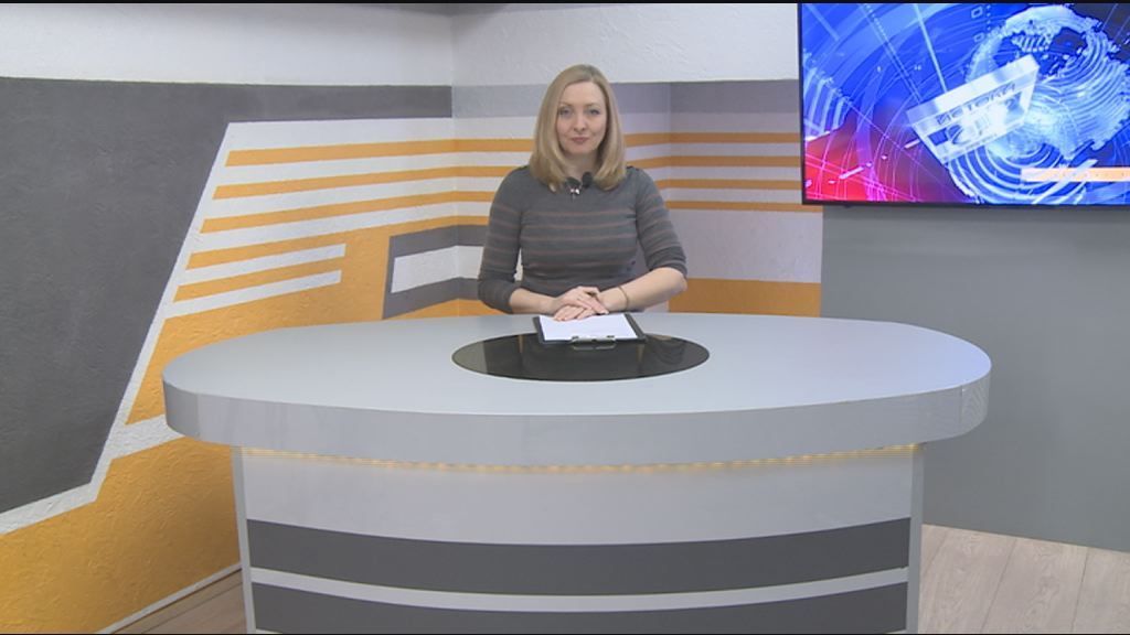 Орловчане могут увидеть работы членов старейшего фотоклуба "Пушкино", асфальт с орловских дорог по традиции сходит вместе со снегом и немного о коронавирусе. Об этом и не только в 19:00 в программе "Оперативный эфир"