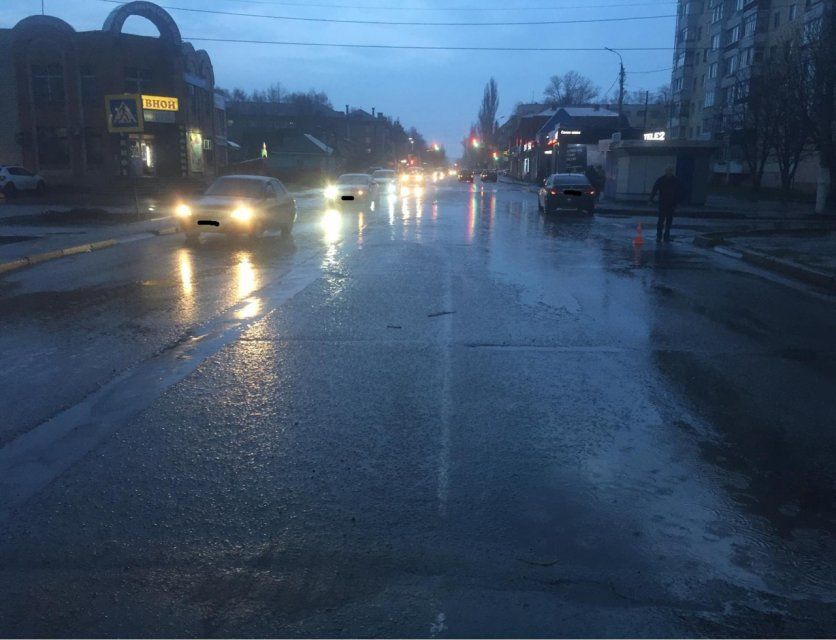 В Ливнах иномарка сбила подростка